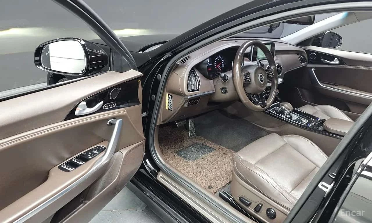 Kia Stinger * 2.0 Turbo AWD * ���� �� �� | Mobile.bg � ����������� 12