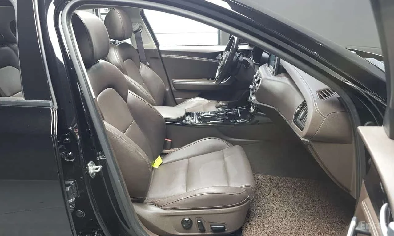 Kia Stinger * 2.0 Turbo AWD * ���� �� �� | Mobile.bg � ����������� 10