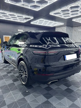 Porsche Cayenne E-HYBRID / HEAD UP / MATRIX / BOSE / PANORAMA /360, снимка 2