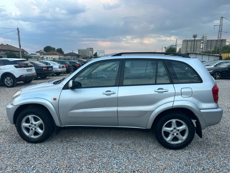 Toyota Rav4 2.0vvti, снимка 2 - Автомобили и джипове - 47877282