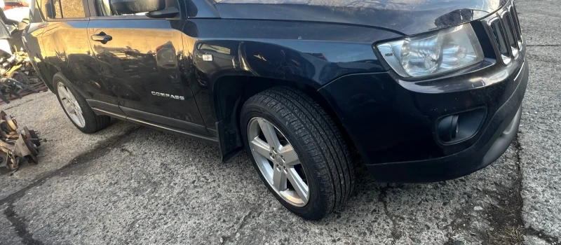 Jeep Compass 2.2 crdi, снимка 2 - Автомобили и джипове - 48054325