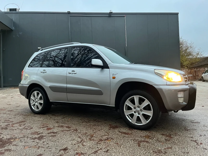 Toyota Rav4 2.0 Бензин/Газ, снимка 7 - Автомобили и джипове - 48286560