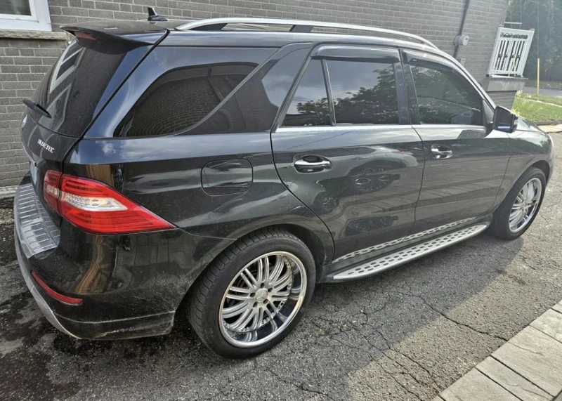 Mercedes-Benz ML 350 CDI * * KEYLESS * * КАМЕРА * * CARFAX * * ЛИЗИНГ, снимка 2 - Автомобили и джипове - 53116607