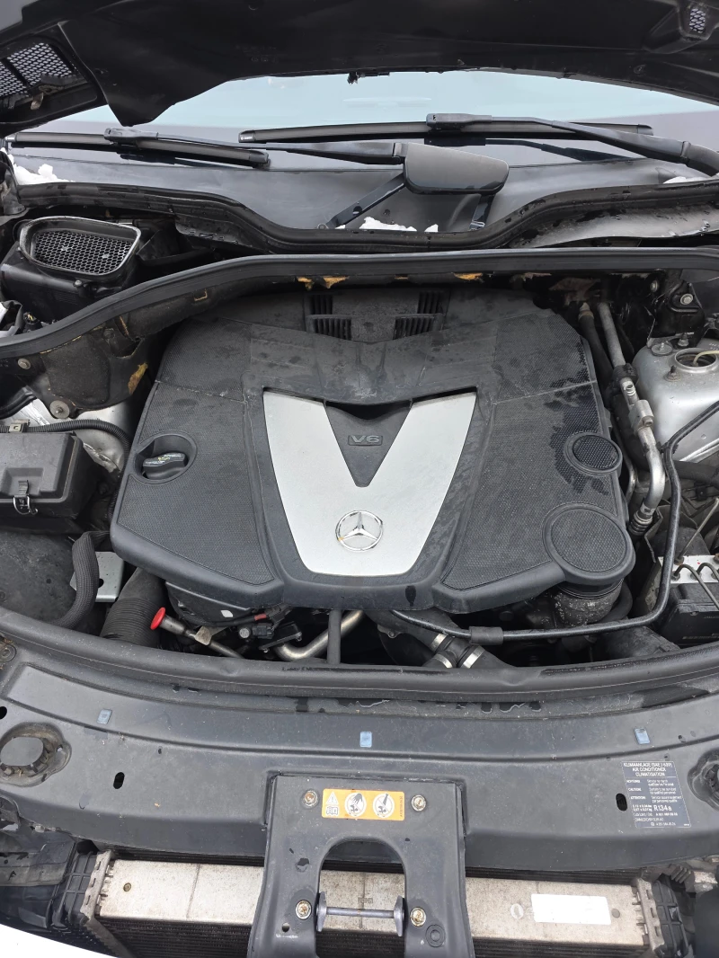 Mercedes-Benz ML 320 SPORT, снимка 15 - Автомобили и джипове - 53427798