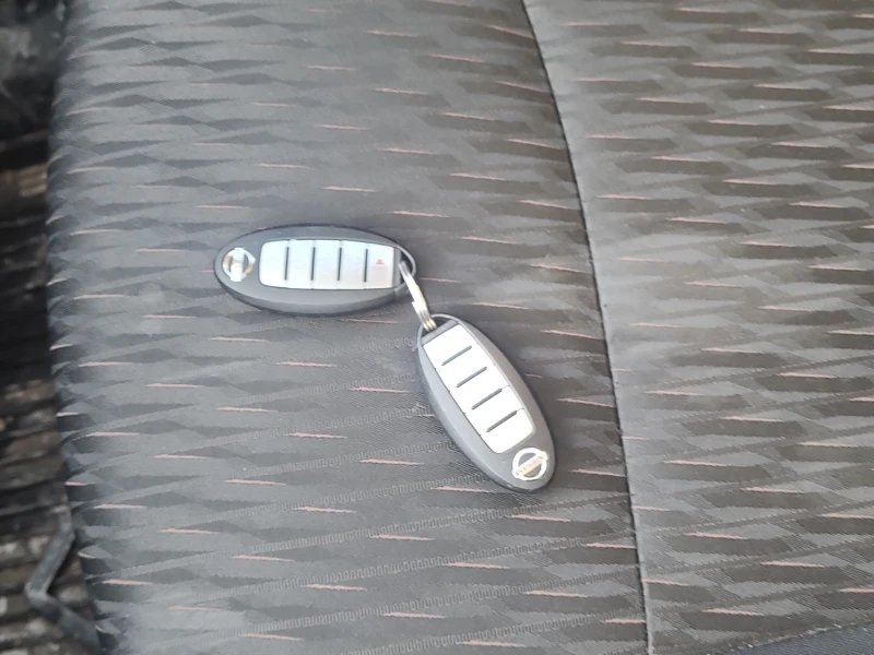 Nissan Rogue 2.5L| CARFAX| PANORAMA| 2 КЛЮЧА, снимка 9 - Автомобили и джипове - 53361416