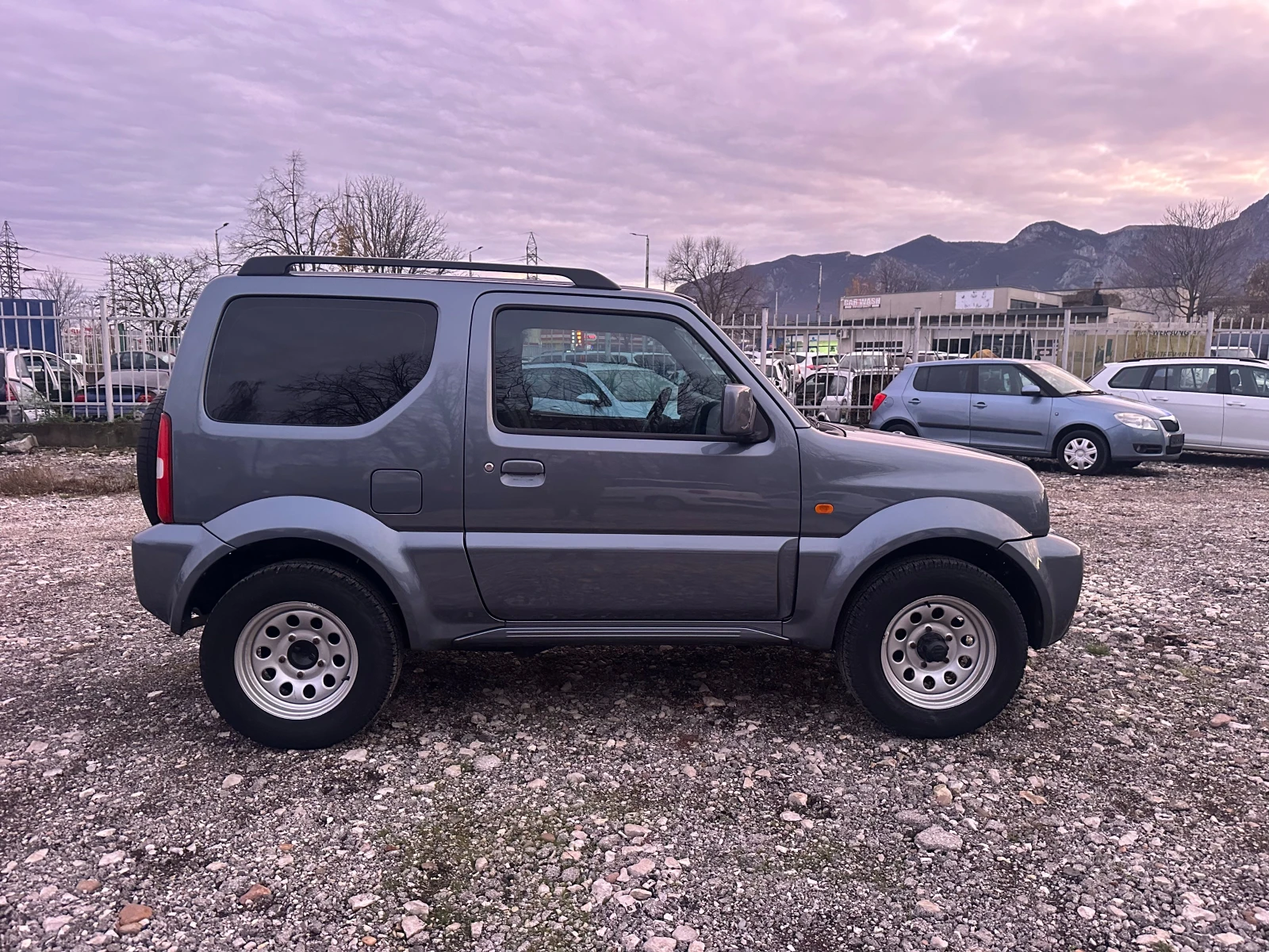 Suzuki Jimny 1.3I 85kc FACE - изображение 2
