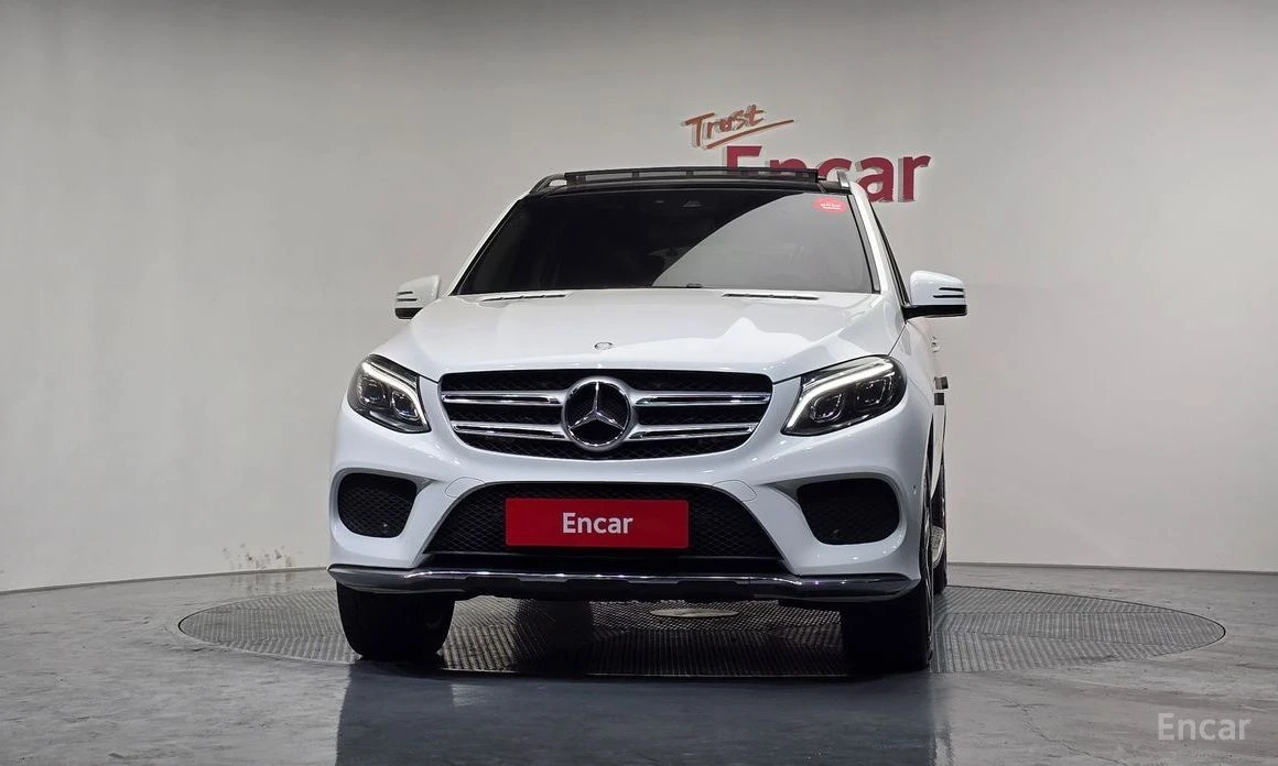 Mercedes-Benz GLE 350, снимка 3 - Автомобили и джипове - 53876255