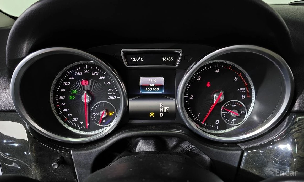 Mercedes-Benz GLE 350, снимка 8 - Автомобили и джипове - 53876255