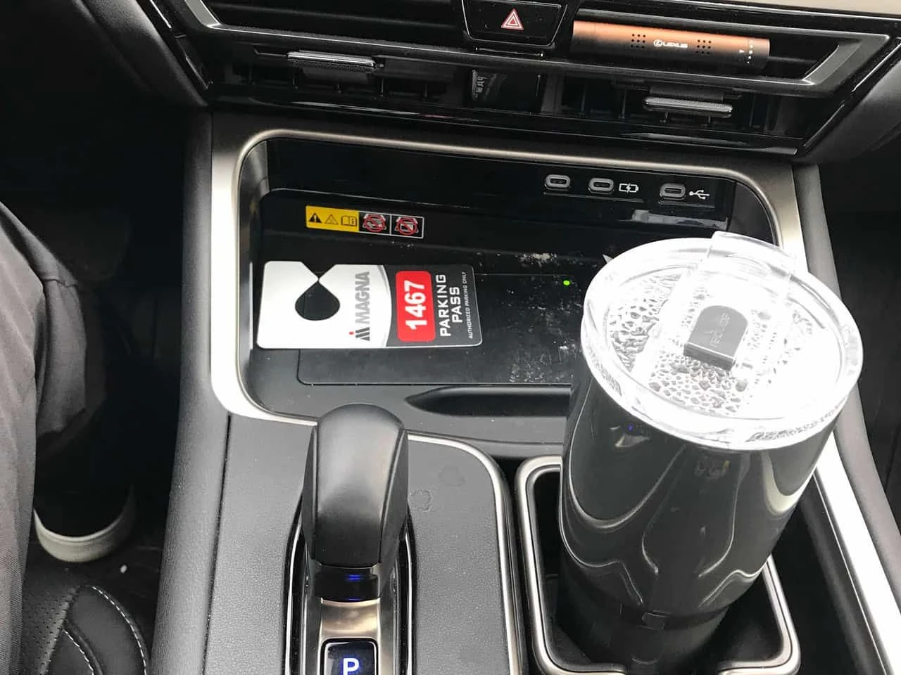 Lexus TX 350 /DISTRONIC/ОБДУХВАНЕ, снимка 10 - Автомобили и джипове - 54054100