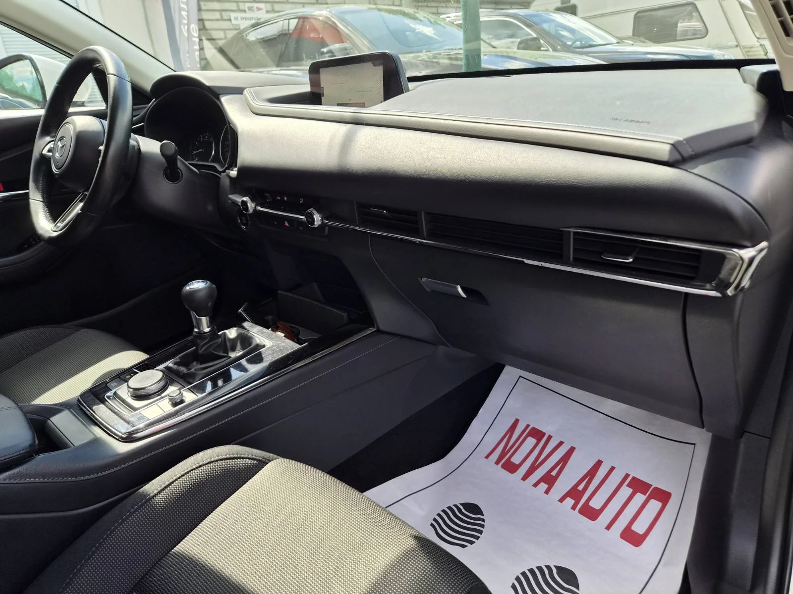 Mazda CX-30 2.0 M HYBRID-БЕНЗИН-EXCLUSIVE-2022г, снимка 11 - Автомобили и джипове - 54918398