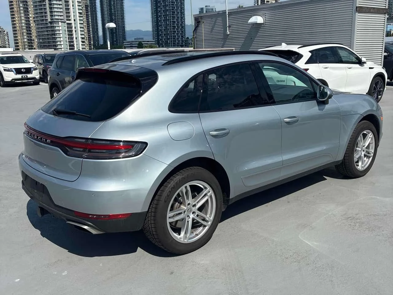 Porsche Macan * AWD * АВТОКРЕДИТ БЕЗ ПЪРВОНАЧАЛНА ВНОСКА* , снимка 3 - Автомобили и джипове - 55083040