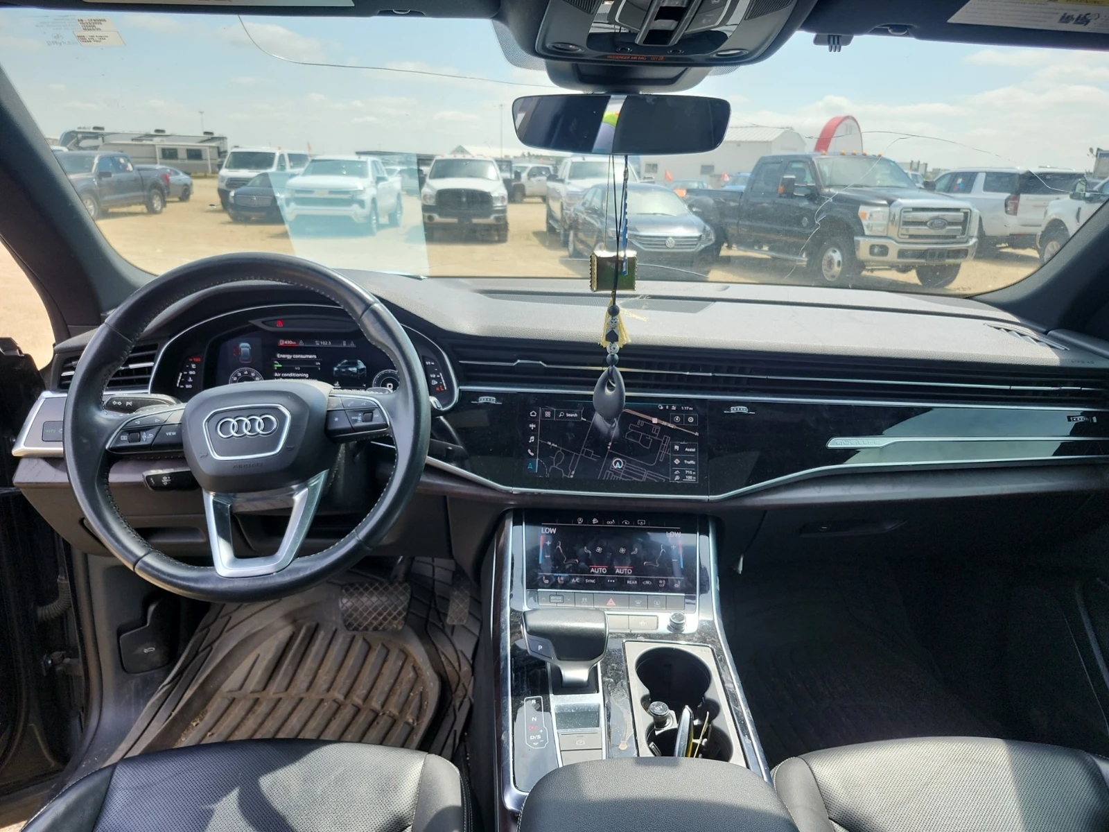 Audi Q8 Progressive* ОБДУХВАНЕ * ПАНОРАМА * , снимка 6 - Автомобили и джипове - 55323714