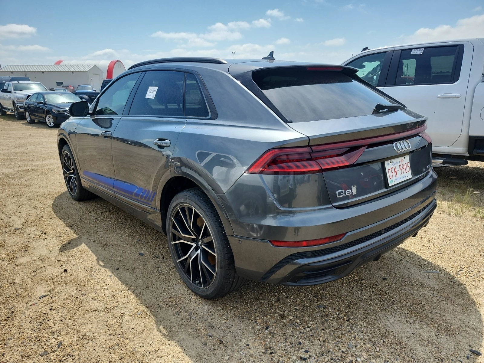 Audi Q8 Progressive* ОБДУХВАНЕ * ПАНОРАМА * , снимка 4 - Автомобили и джипове - 55323714
