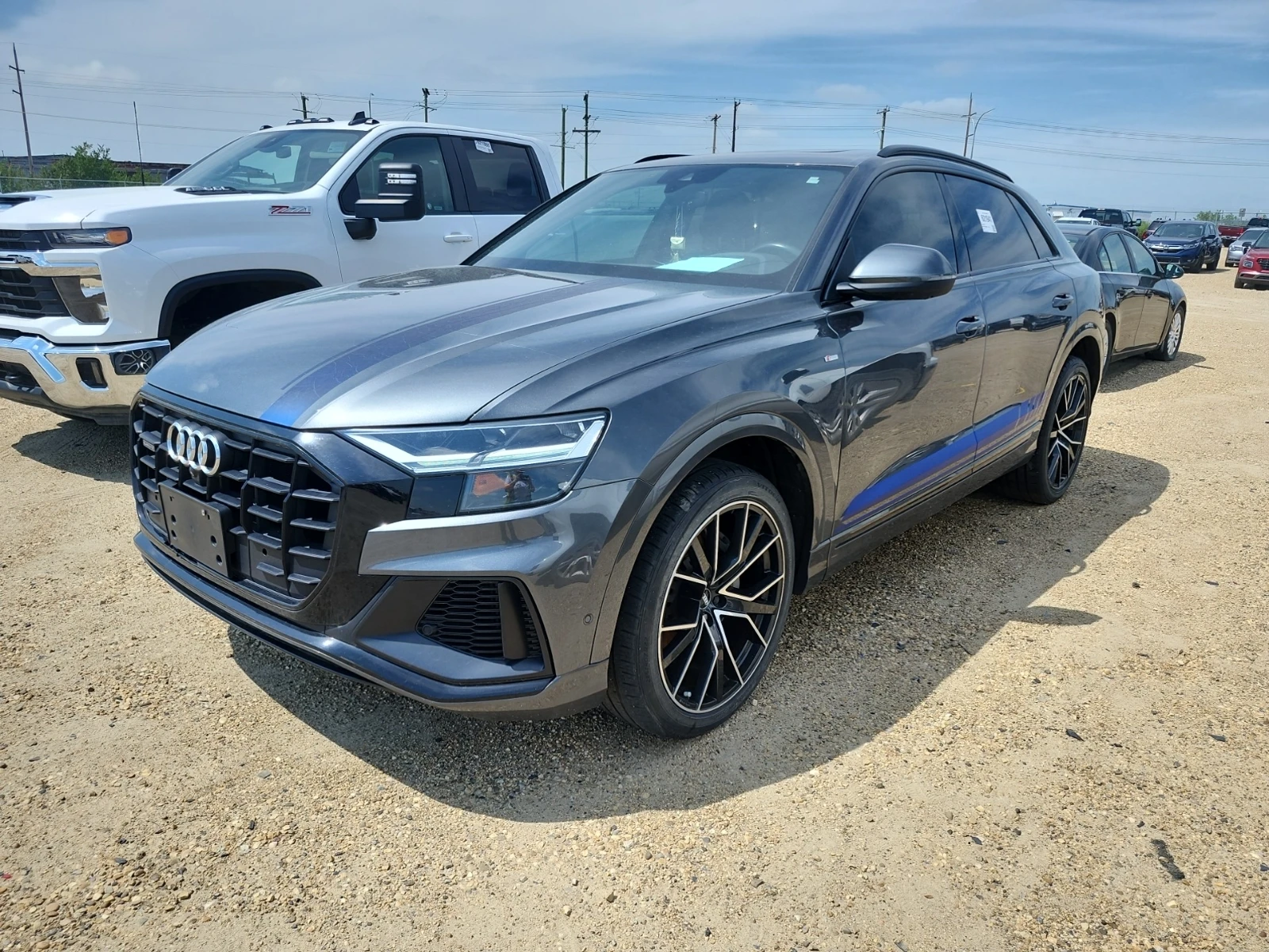 Audi Q8 Progressive* ОБДУХВАНЕ * ПАНОРАМА * 