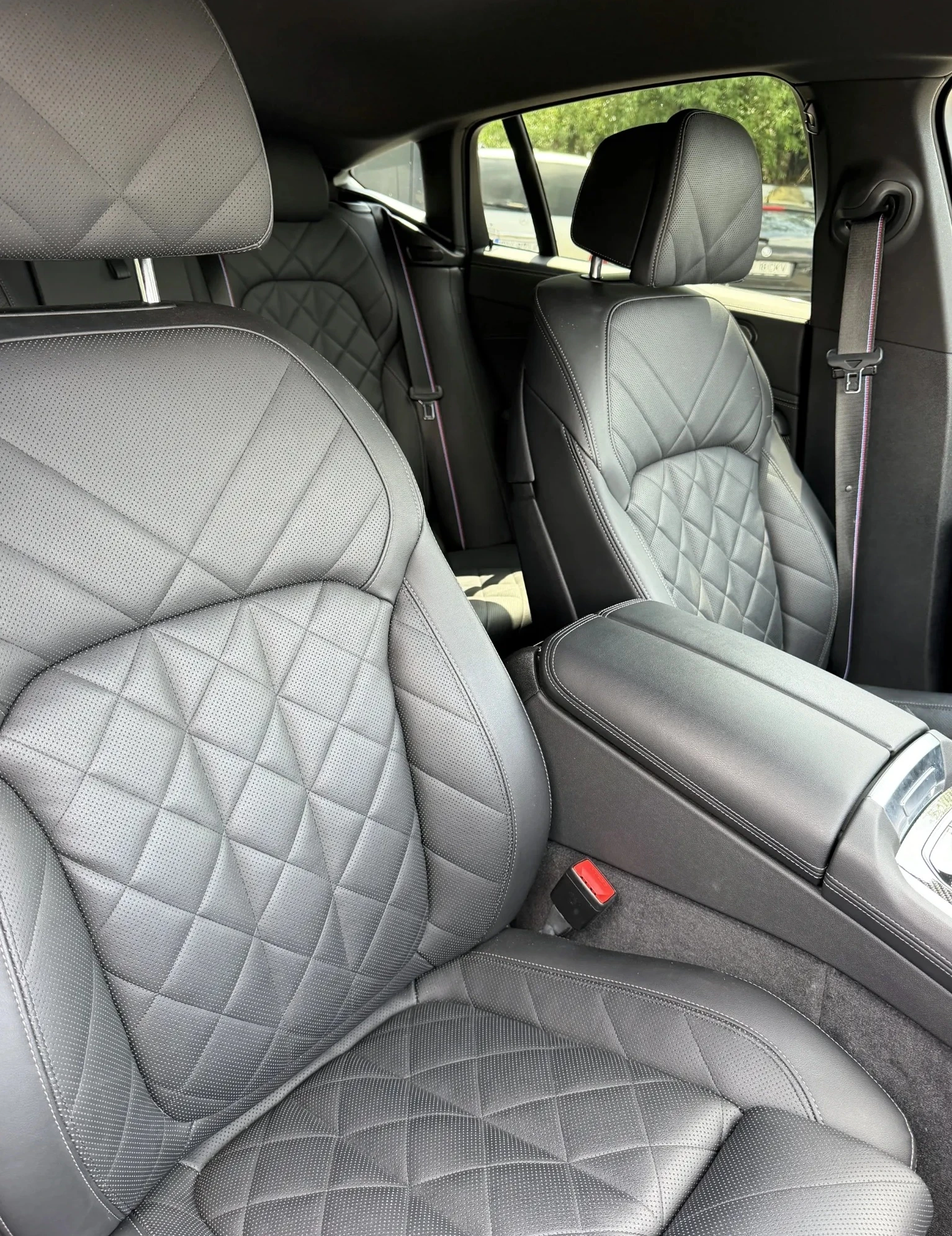 BMW X6 M60i xDrive, снимка 7 - Автомобили и джипове - 55359337