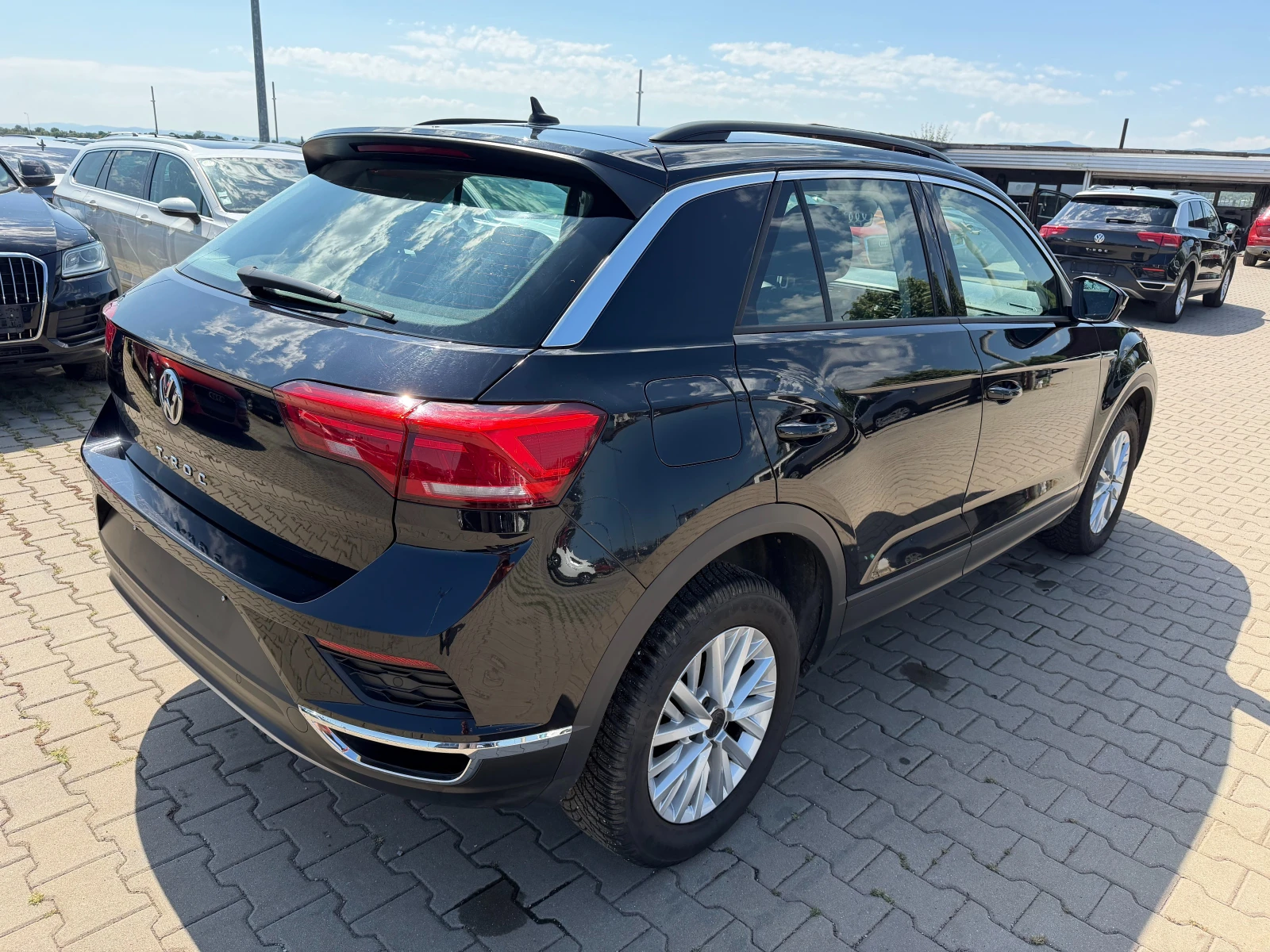 VW T-Roc 1.5TSI AVTOMAT/NAVI/KAMERA EURO 6 | Mobile.bg � ����������� 6