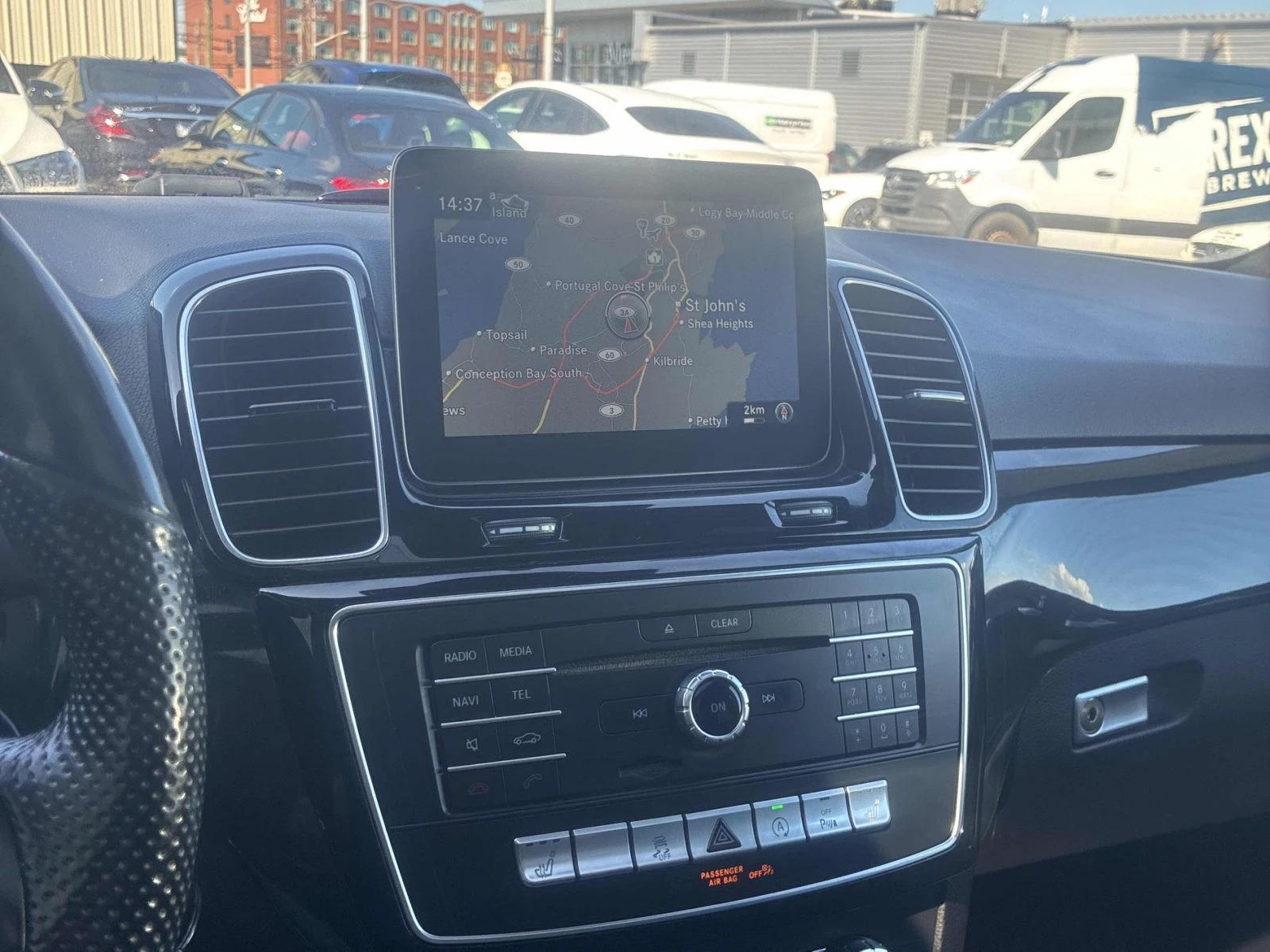 Mercedes-Benz GLE 400 AMG-pack* 360* Distr* Harman/Kardon, снимка 8 - Автомобили и джипове - 55945730