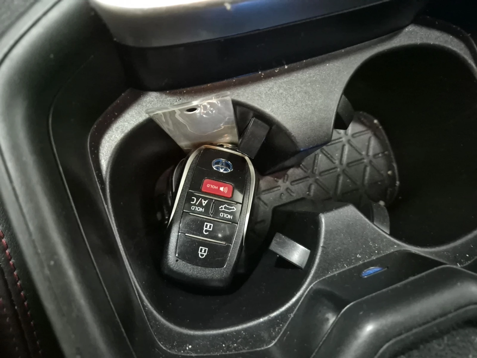 Toyota Rav4 XSE, HYBRID, АВТОКРЕДИТ, снимка 8 - Автомобили и джипове - 56087200