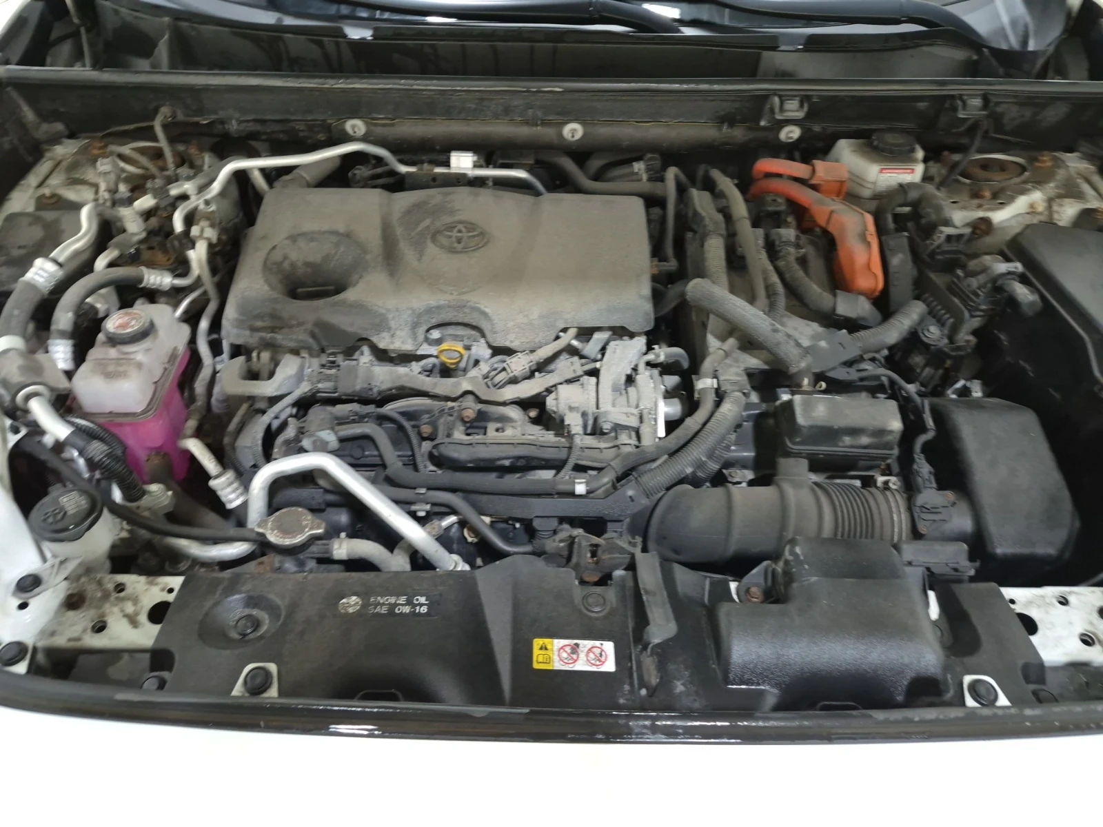Toyota Rav4 XSE, HYBRID, АВТОКРЕДИТ, снимка 14 - Автомобили и джипове - 56087200