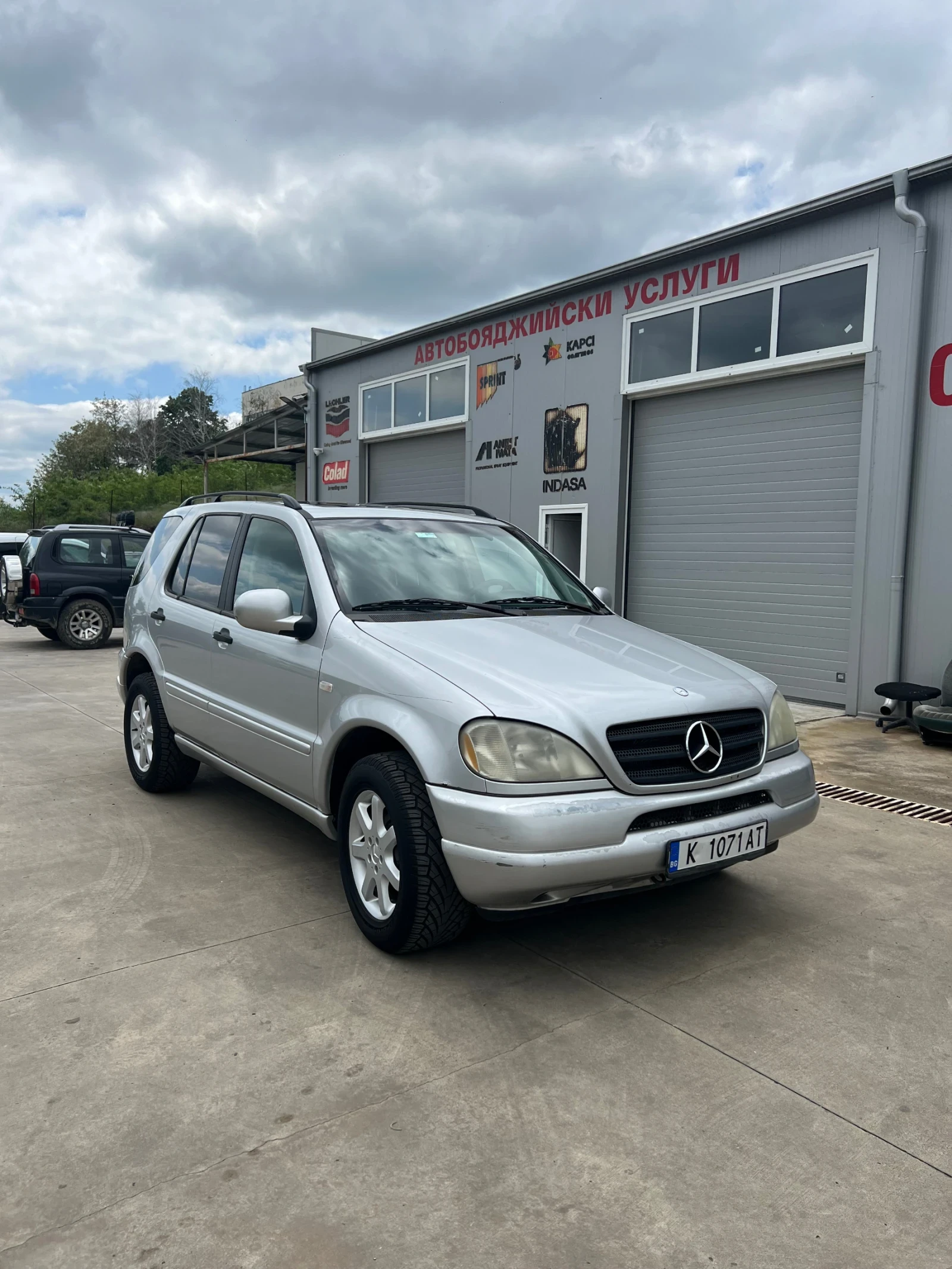 Mercedes-Benz ML 430, снимка 4 - Автомобили и джипове - 56256544