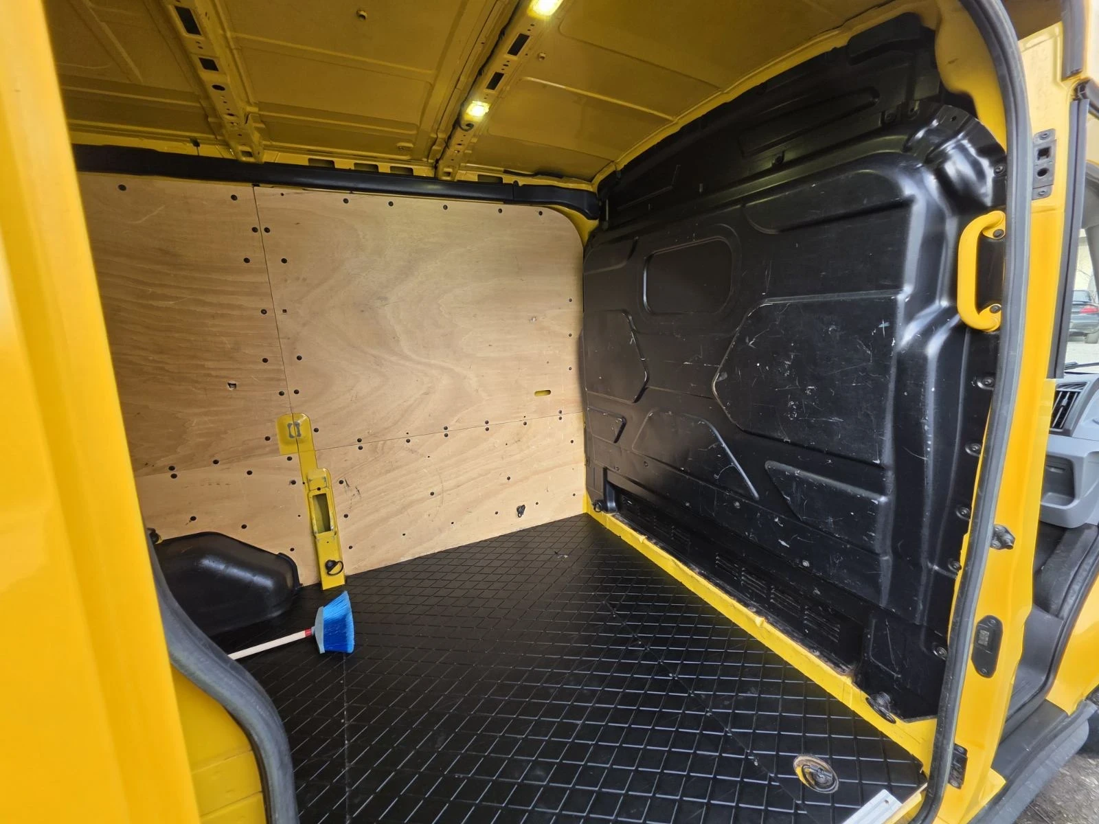 Ford Transit 2.0D, снимка 13 - Бусове и автобуси - 53786276