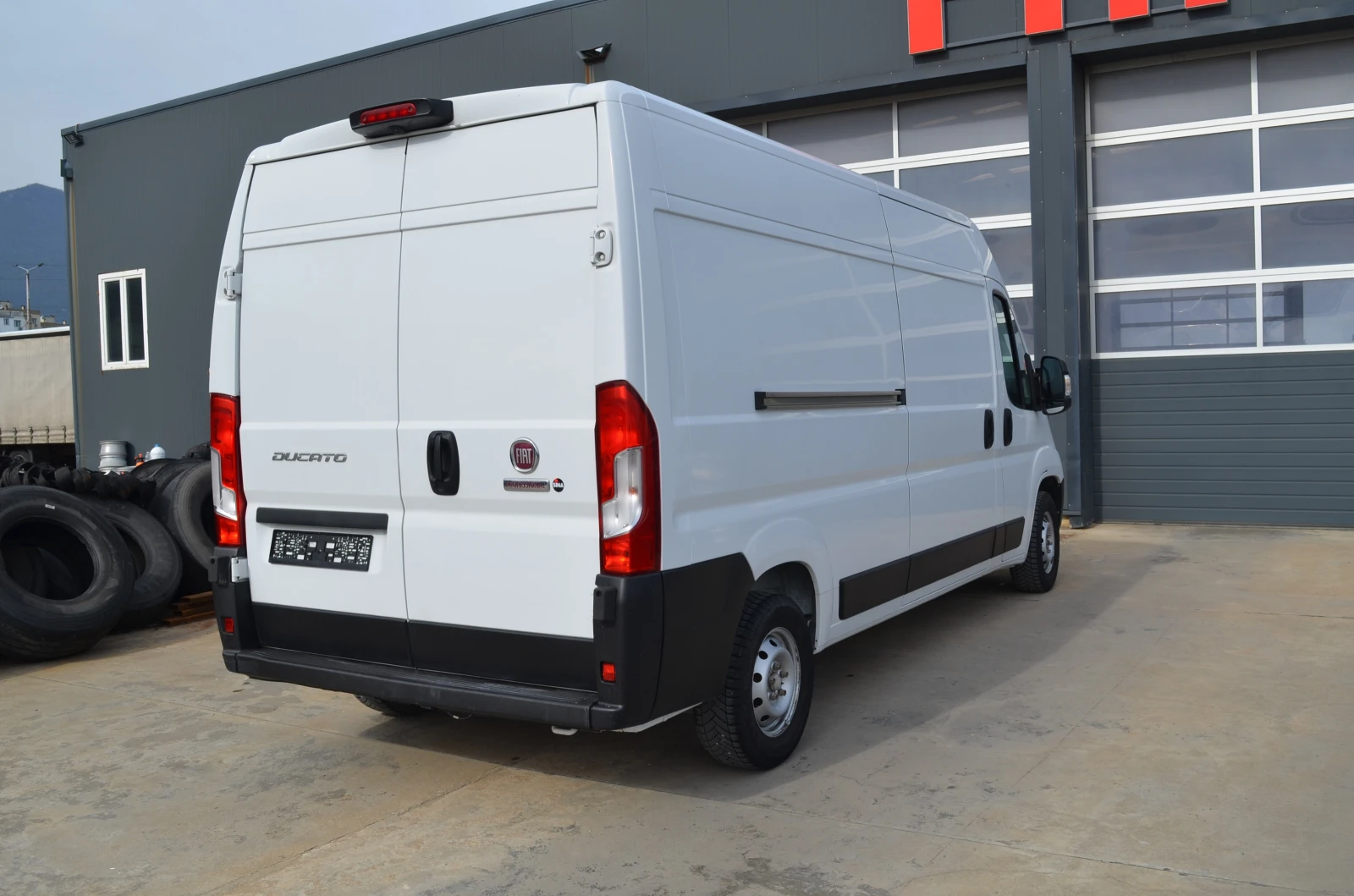 Fiat Ducato 2.2, снимка 11 - Бусове и автобуси - 54215450