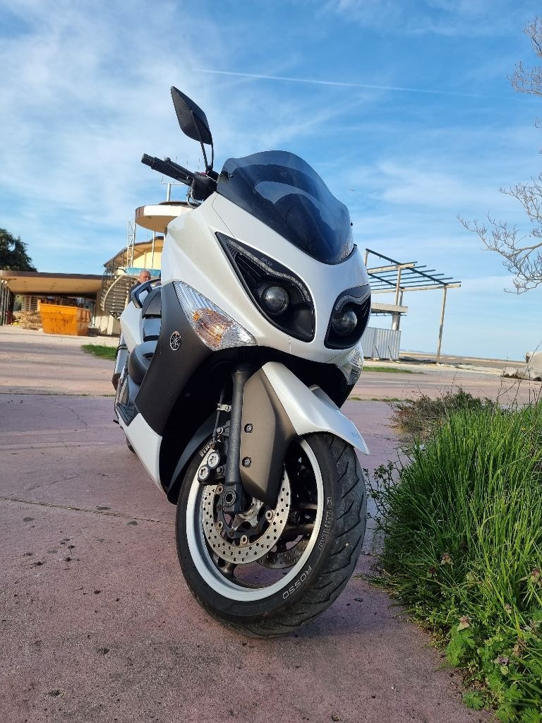 Yamaha T-max, снимка 1 - Мотоциклети и мототехника - 45603453