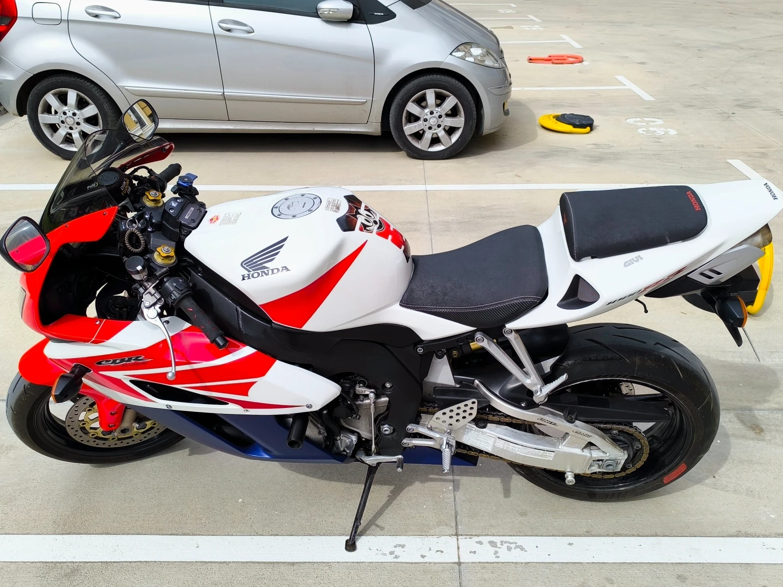 Honda Cbr CBR1000rr - изображение 9