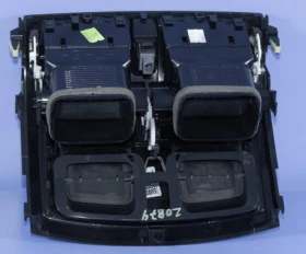 Конзола централна въздуховоди TOYOTA AURIS E150 2010-2012  5567002110, снимка 2