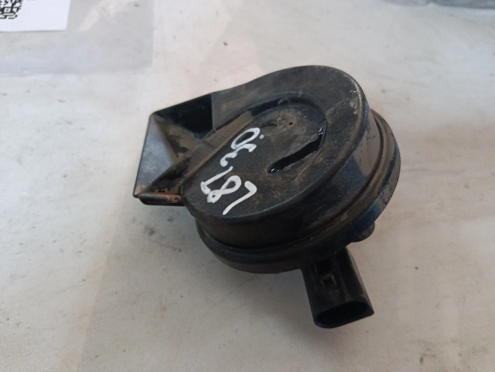 клаксон ЛЯВ 8T0951223A Audi A5