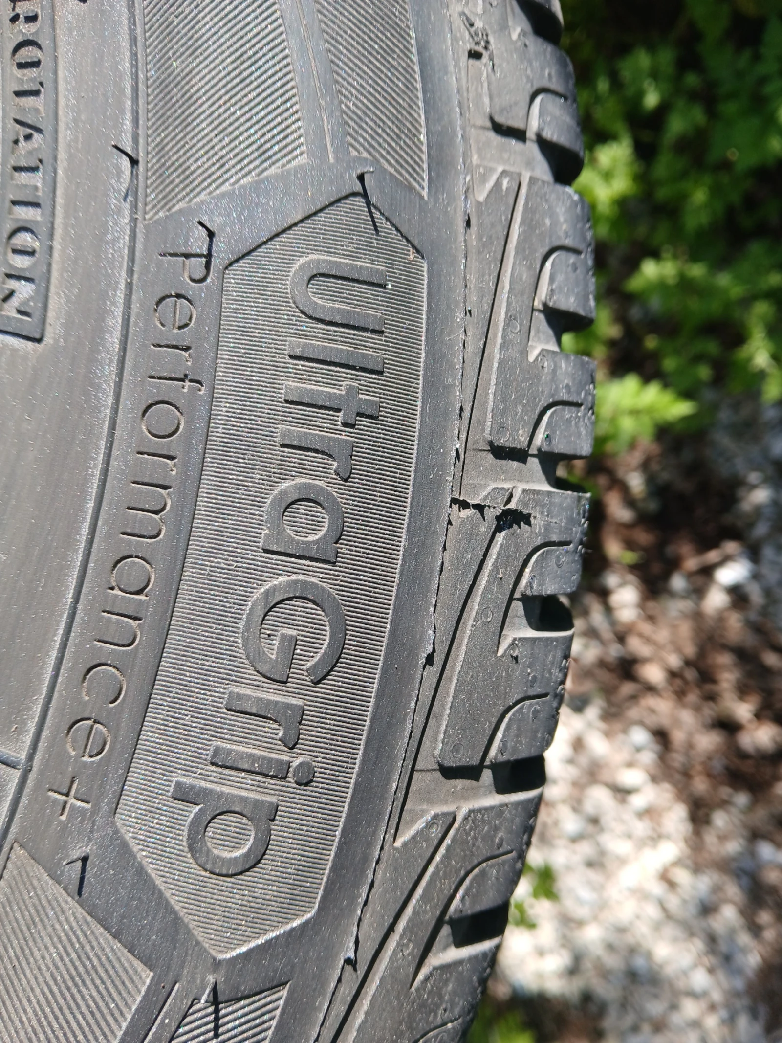 Гуми с джанти Goodyear 215/65R16, снимка 5 - Гуми и джанти - 54386421