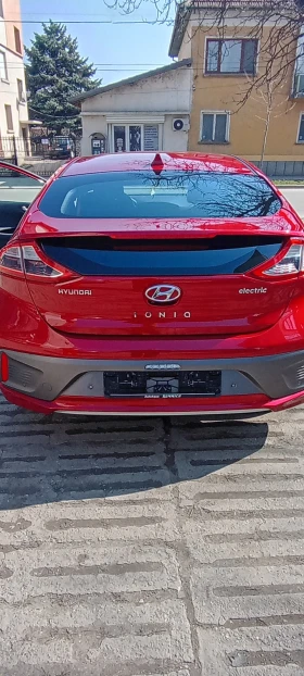 Hyundai Ioniq, снимка 9