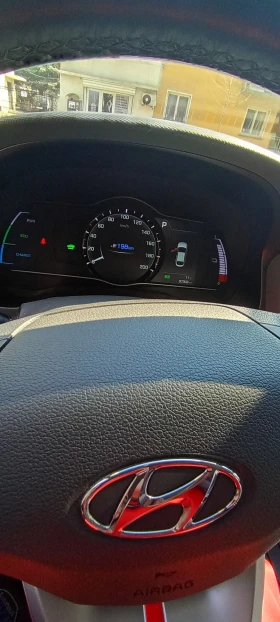 Hyundai Ioniq, снимка 7