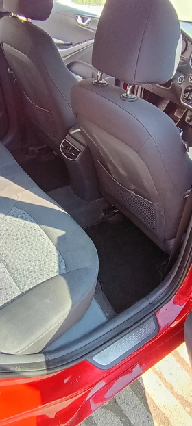 Hyundai Ioniq, снимка 14