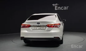 Toyota Camry 2.5 LE Hybrid | ЗАДНА КАМЕРА | KEYLESS | , снимка 4
