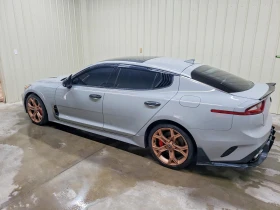 Kia Stinger 3.3l Gt2, снимка 2