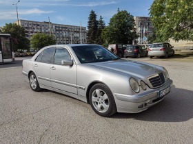 Mercedes-Benz E 320 CDI, снимка 1 - Автомобили и джипове - 46023963