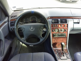 Mercedes-Benz E 320 CDI, снимка 10