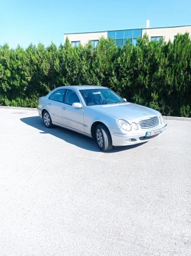  Mercedes-Benz E 270