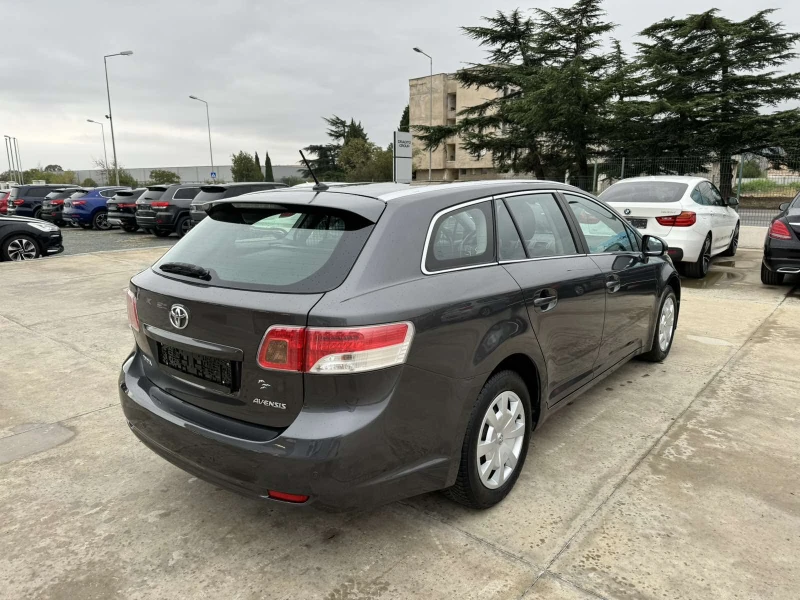 Toyota Avensis 1.8 147ps Avt 178xk Сервизна история, снимка 5 - Автомобили и джипове - 45859099