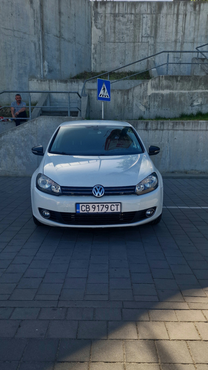 VW Golf, снимка 1 - Автомобили и джипове - 46167952