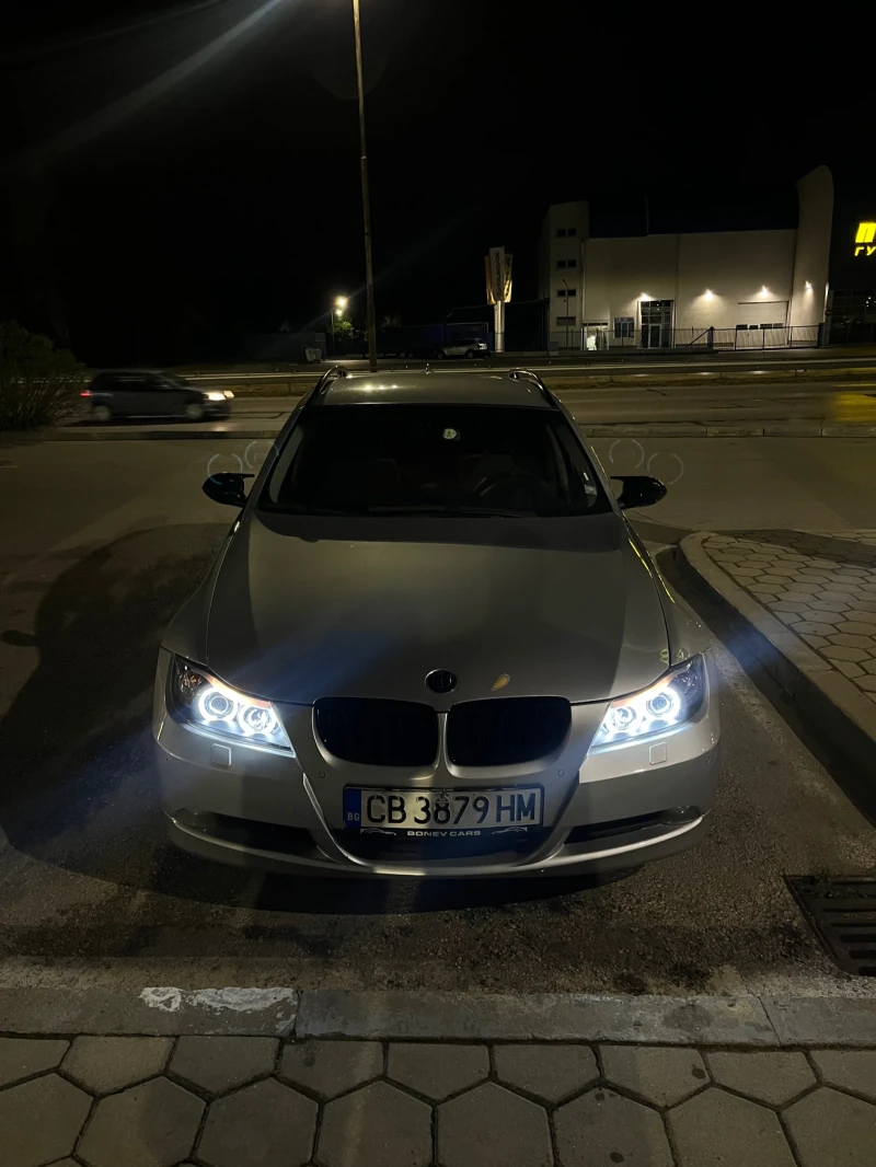 BMW 320, снимка 1 - Автомобили и джипове - 47018212