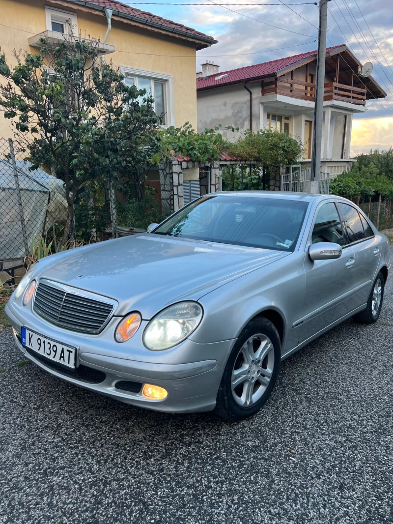 Mercedes-Benz E 270, снимка 1 - Автомобили и джипове - 47208402