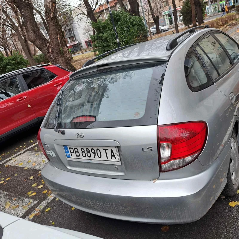 Kia Rio, снимка 4 - Автомобили и джипове - 48178728