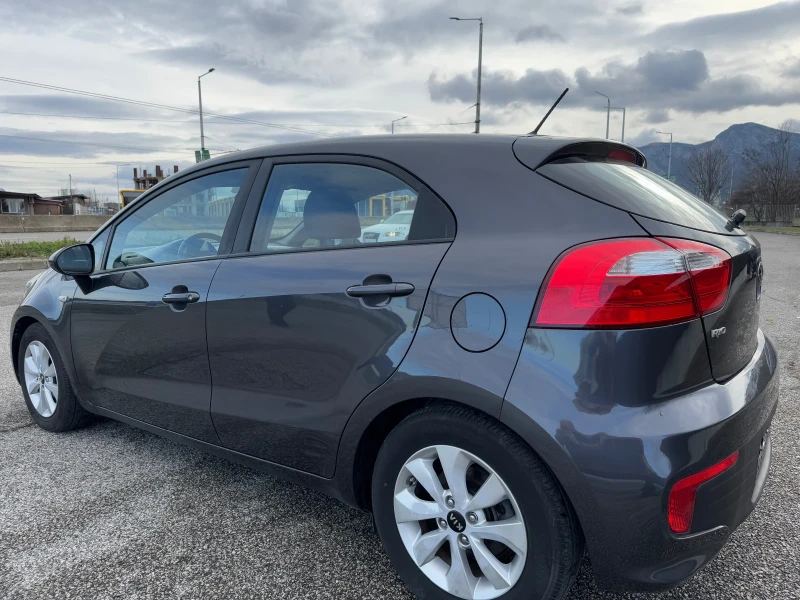 Kia Rio, снимка 3 - Автомобили и джипове - 48365112