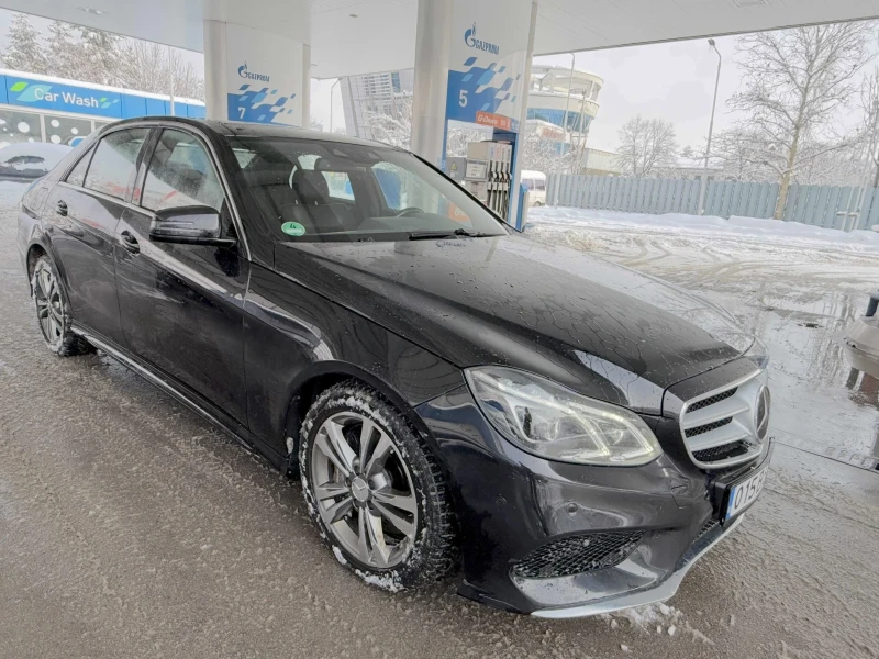 Mercedes-Benz E 350 AMG* 4x4* ПАНОРАМА* LED* Inteligent* ПРУЖИНИ, снимка 3 - Автомобили и джипове - 48434585