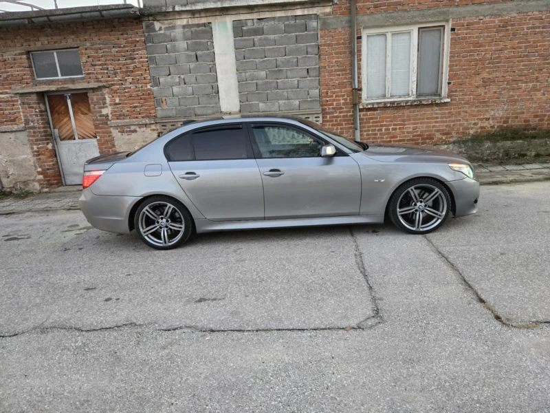 BMW 530, снимка 13 - Автомобили и джипове - 48500114