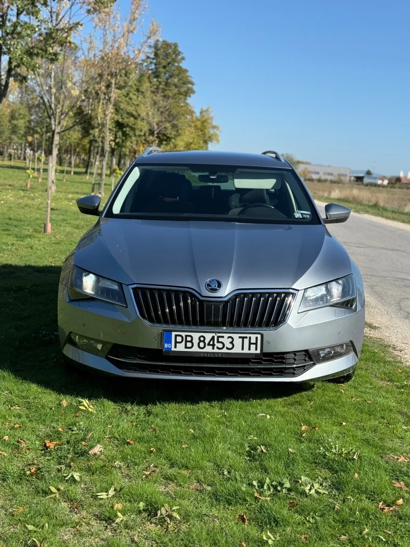 Skoda Superb 1.6 TDI DSG, снимка 2 - Автомобили и джипове - 52116489