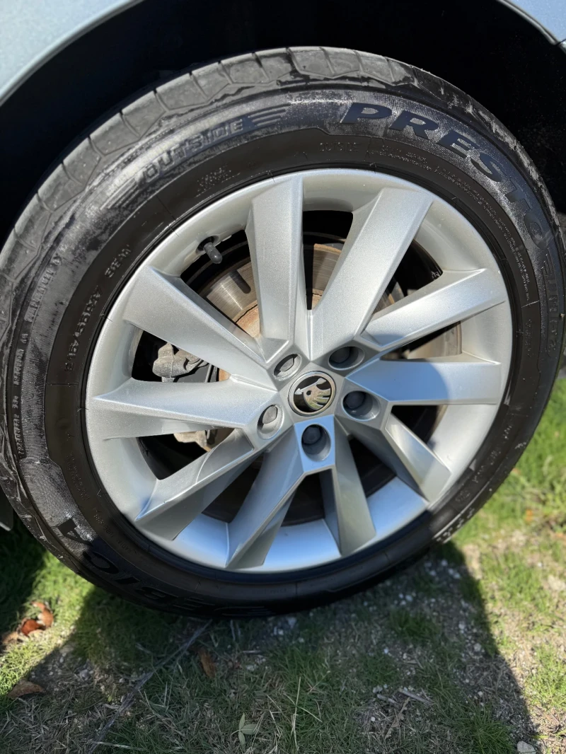 Skoda Superb 1.6 TDI DSG, снимка 6 - Автомобили и джипове - 52116489