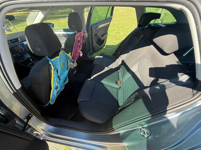 Skoda Superb 1.6 TDI DSG, снимка 10 - Автомобили и джипове - 52116489